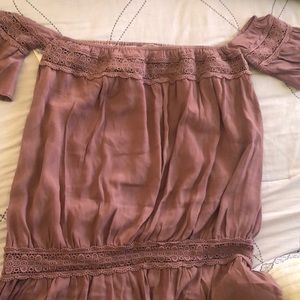 ále | off the shoulder shirt